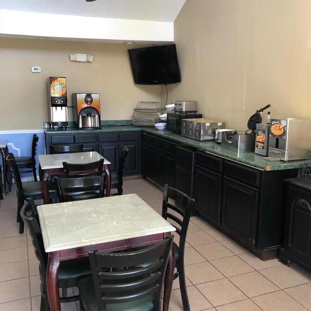 موتيل Super 8 By Wyndham Orangeburg North المظهر الخارجي الصورة